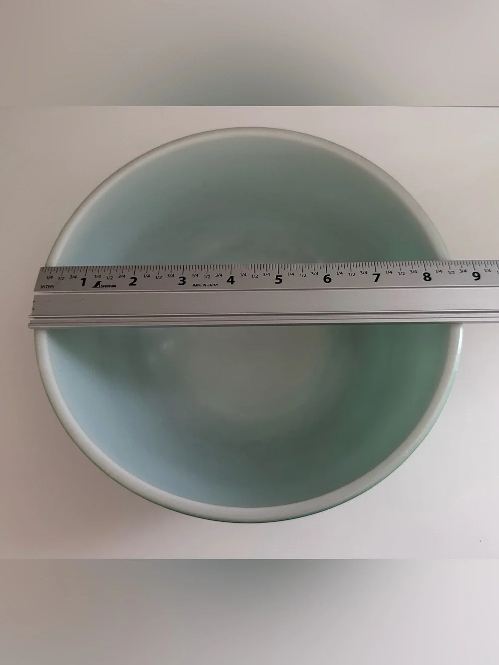 Pyrex vintage primary